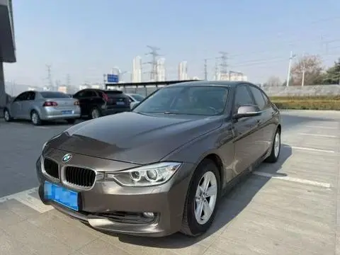 BMW 3 Series 2013 — фото 1