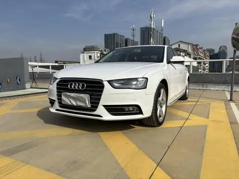 Audi A4L 2016 — фото 1