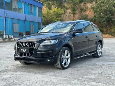 Audi Q7 2014 — фото 1