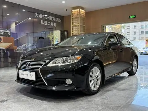 Lexus ES 2013