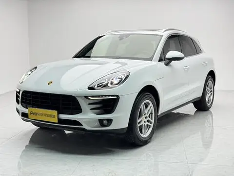 Porsche Macan 2017 — фото 1