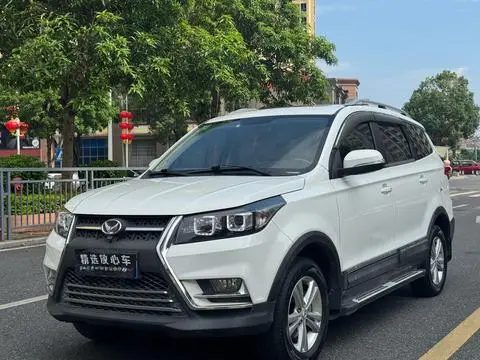 BAIC Huansu S3 2016