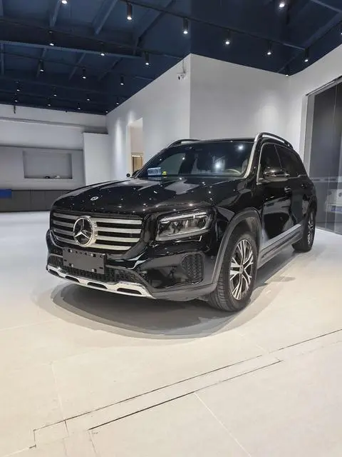 Mercedes-Benz GLB 2024