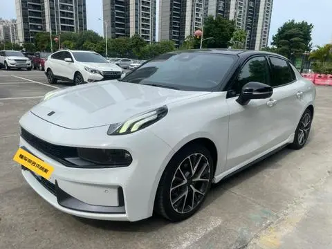 Lynk & Co 03 2020