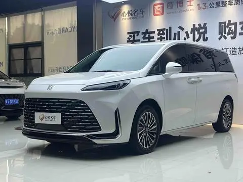 Buick GL8 PHEV 2025