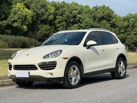 Porsche Cayenne 2011 — фото 1