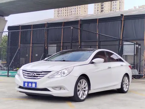 Hyundai 索纳塔八 2011
