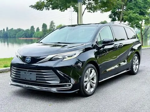 Toyota 赛那 2023