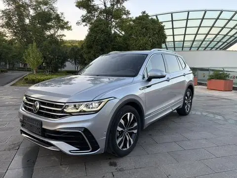 Volkswagen Tiguan L 2022