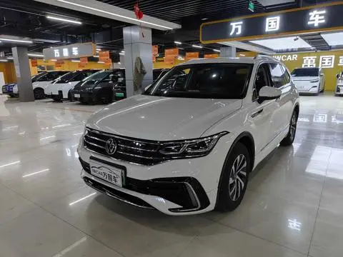 Volkswagen Tiguan L PHEV 2022