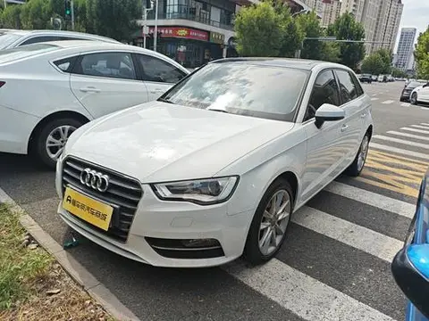 Audi A3 2014 — фото 1