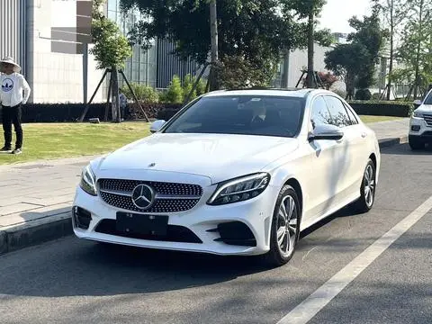 Mercedes-Benz C-Class 2020
