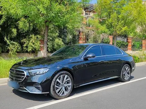 Mercedes-Benz E-Class 2025