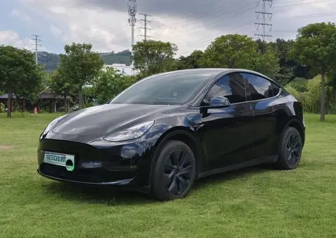 Tesla Model Y 2022 — фото 1