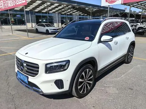 Mercedes-Benz GLB 2024