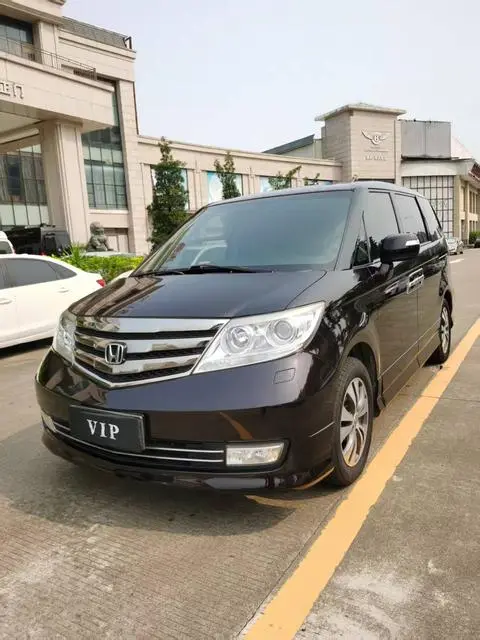 Honda 艾力绅 2015