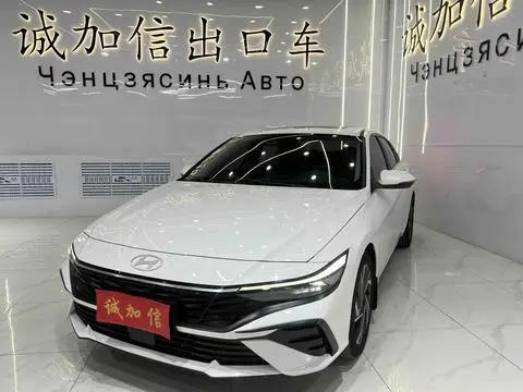 Hyundai Elantra 2023