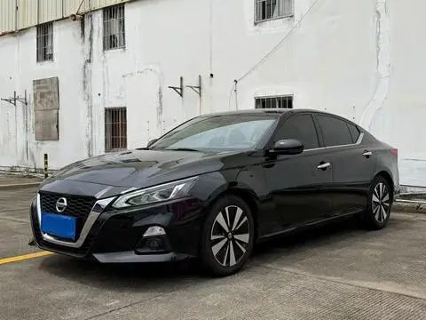 Nissan Teana 2021