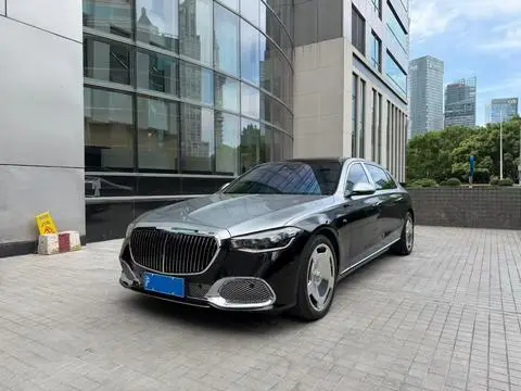 Mercedes-Benz 迈巴赫S-Class 2025