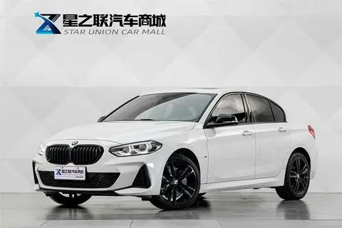 BMW 1 Series 2021