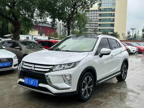 Mitsubishi 奕歌 2021