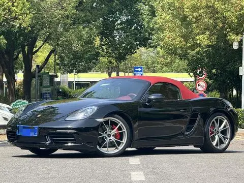 Porsche 718 2016