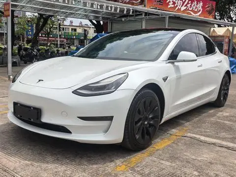 Tesla Model 3 2019 — фото 1