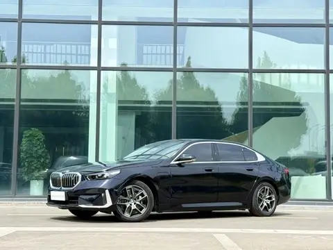 BMW i5 2024