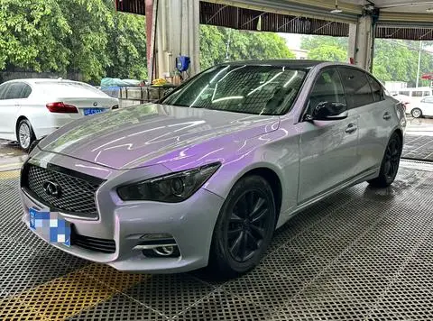 Infiniti Q50L 2015
