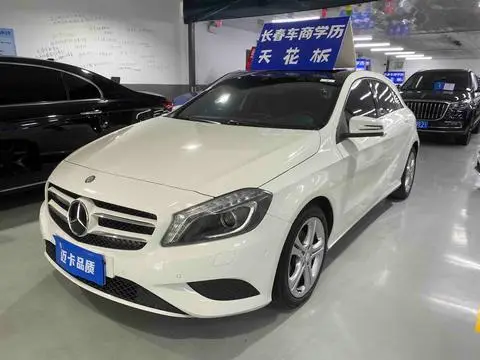 Mercedes-Benz A-Class 2015