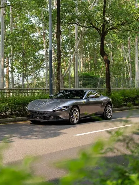 Ferrari Roma 2020
