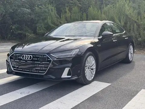 Audi A7L 2024 — фото 1