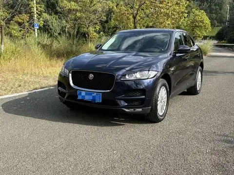 Jaguar F-PACE 2019