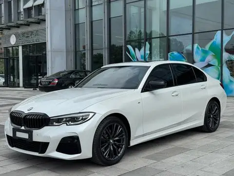 BMW 3 Series 2021