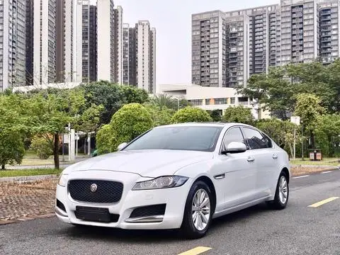 Jaguar XFL 2017