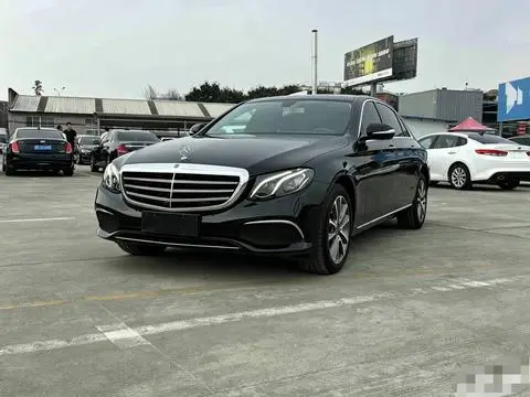Mercedes-Benz E-Class 2019 — фото 1