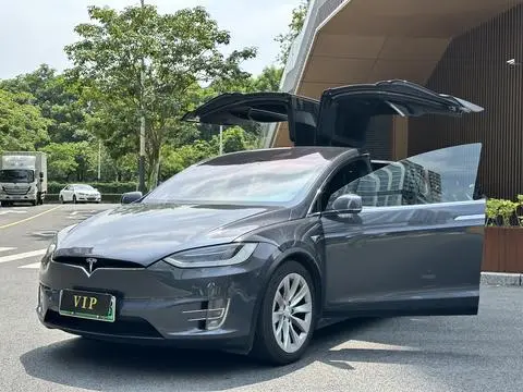 Tesla Model X 2017
