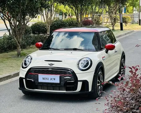 MINI JCW 2023