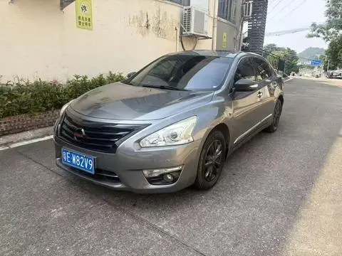 Nissan Teana 2013