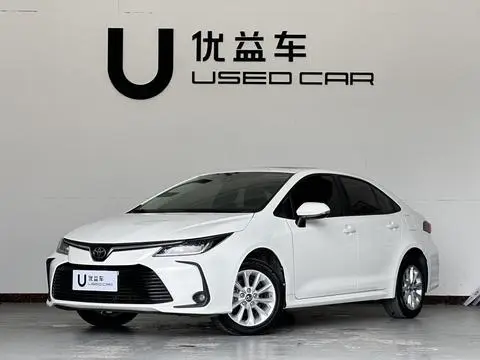 Toyota Corolla 2021 — фото 1