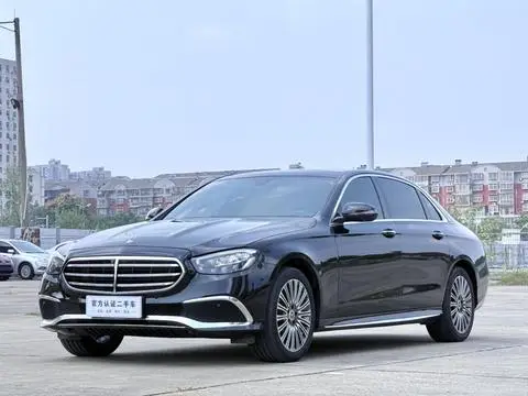 Mercedes-Benz E-Class 2022