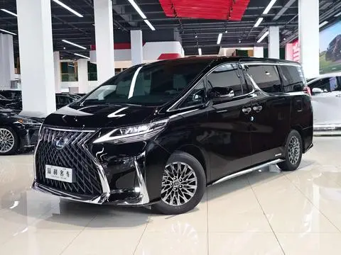 Lexus LM 2020
