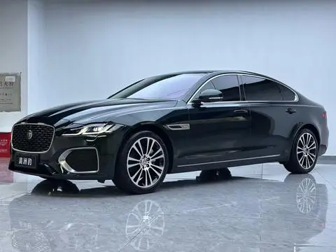 Jaguar XFL 2025