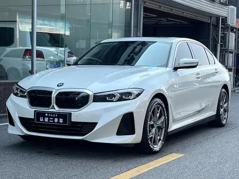 BMW i3 2022