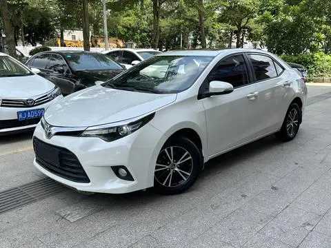 Toyota 雷凌 2016 — фото 1