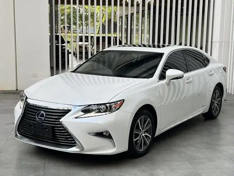 Lexus ES 2015