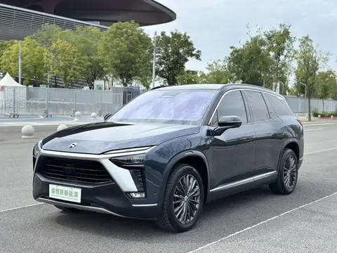NIO ES8 2020