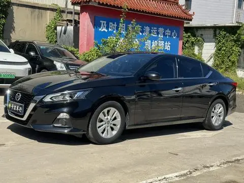 Nissan Teana 2020