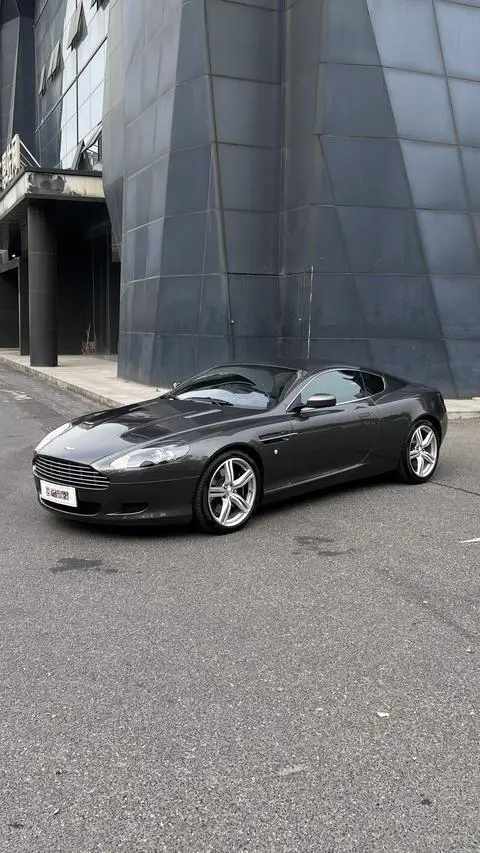 Aston Martin DB9 2007