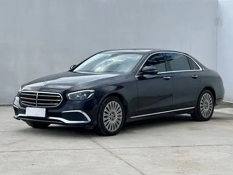 Mercedes-Benz E-Class 2022 — фото 1